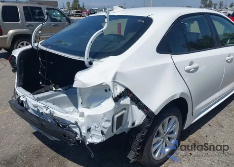 2025 Toyota Corolla Hybrid Le z USA, uszkodzony, nr VIN JTDBCMFE3S3096041